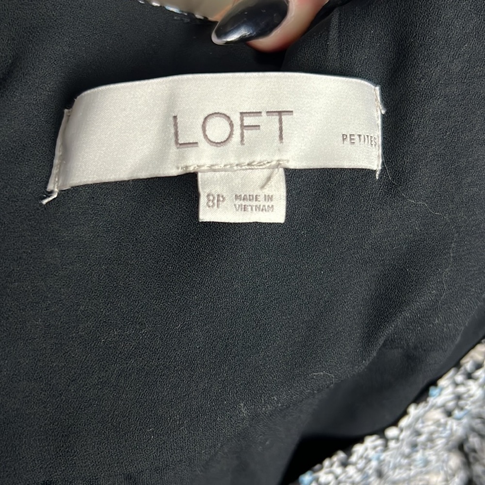 Loft Petite Floral Dress Like New Black Blue White Designs 8P - Picture 7 of 8